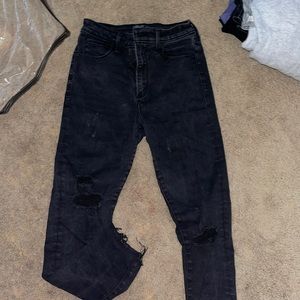 AE Ripped skinny jeans